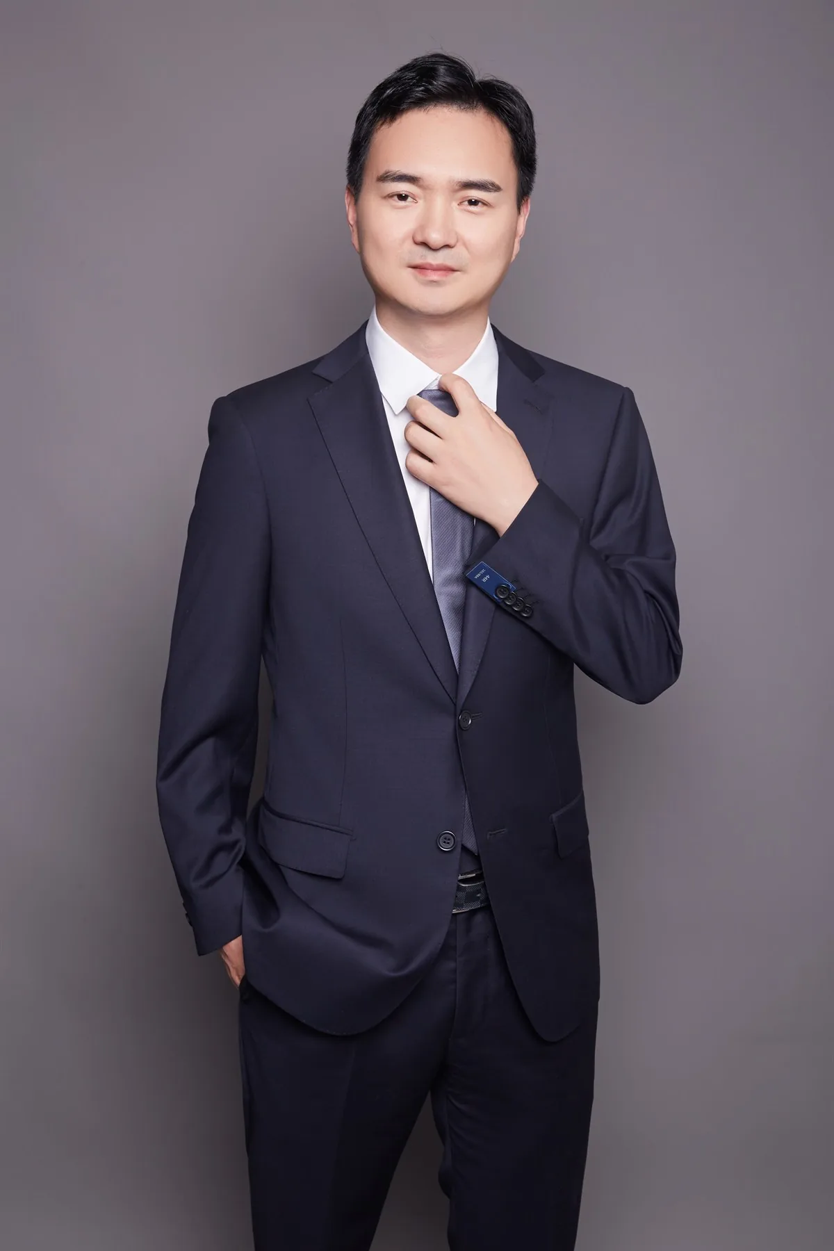 张宏亮